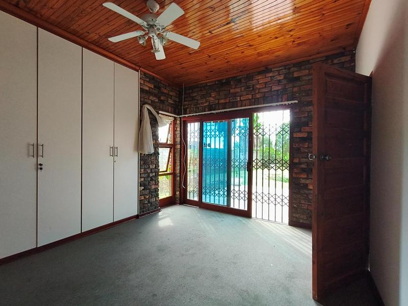 5 Bedroom Property for Sale in Oatlands North Eastern Cape